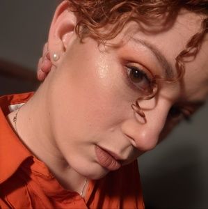 Meet your Posher, Andie